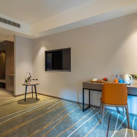 Luzhou Baian Smart Hotel Exterior foto